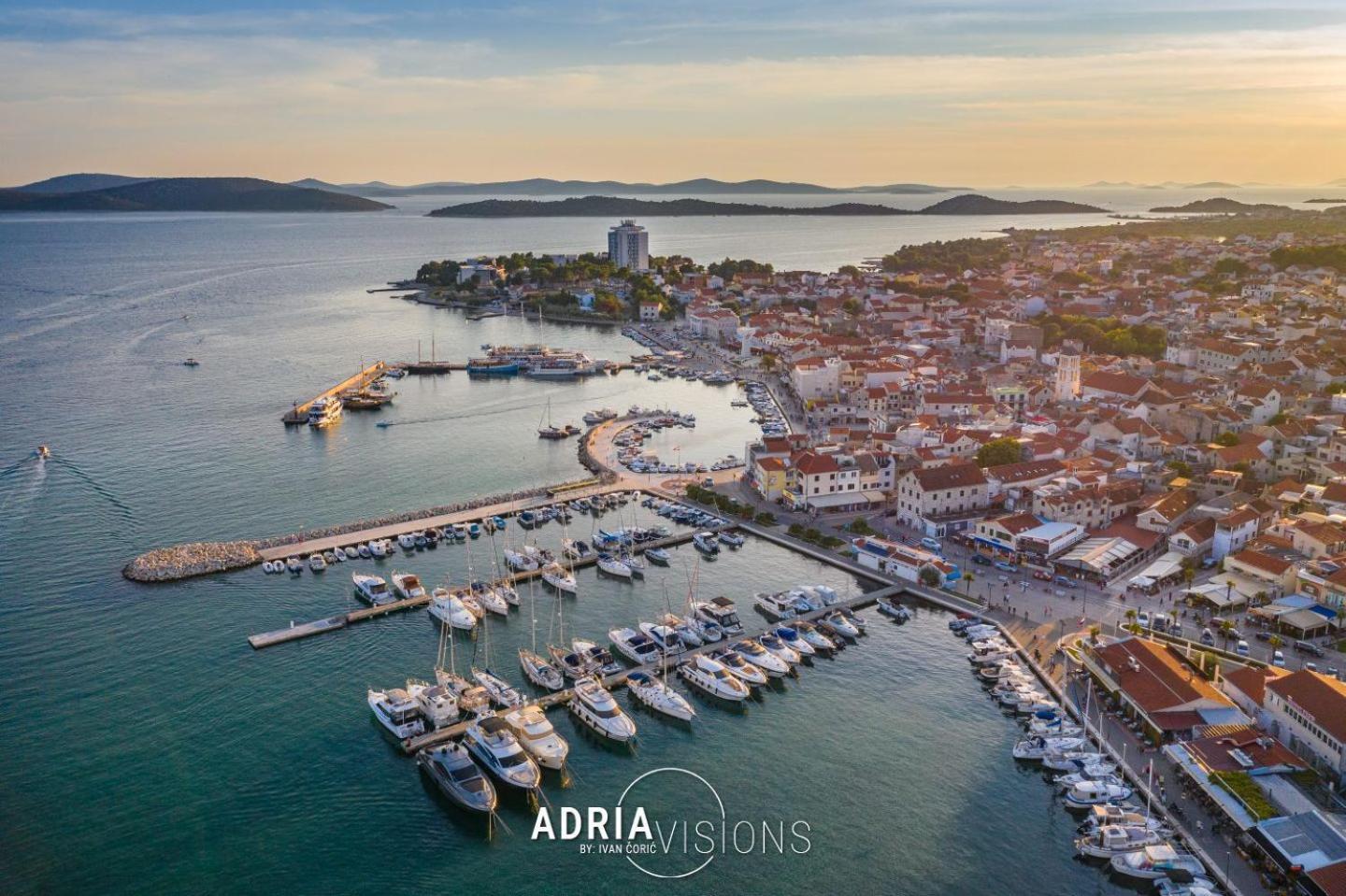 Refresh Boutique Suites - Central Point Vodice Eksteriør bilde
